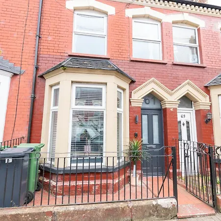 Fresh Cardiff Bay 2 Bedroom House- 3 Tv'S Exterior photo