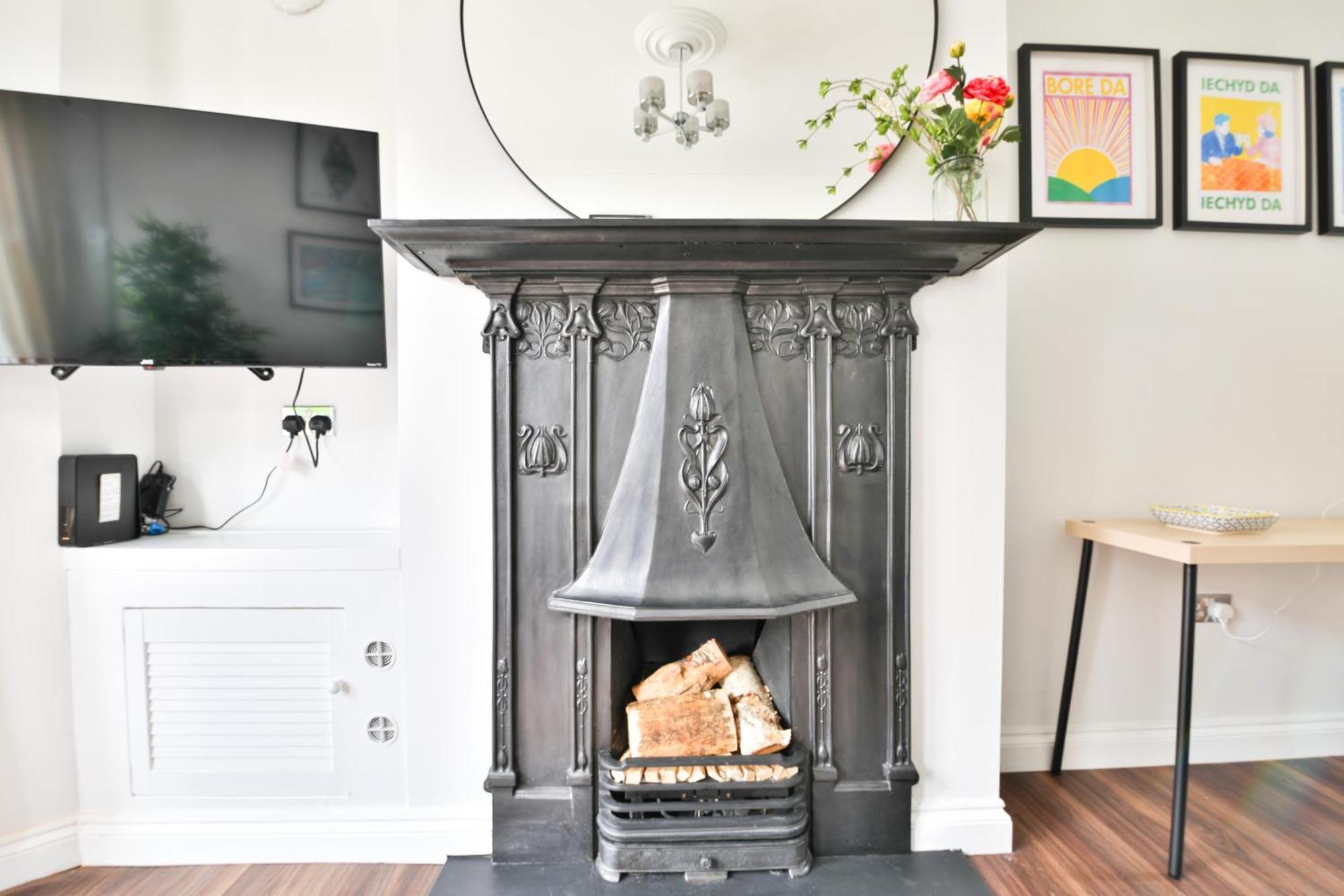 Fresh Bay 2 Bedroom House- 3 Tv's