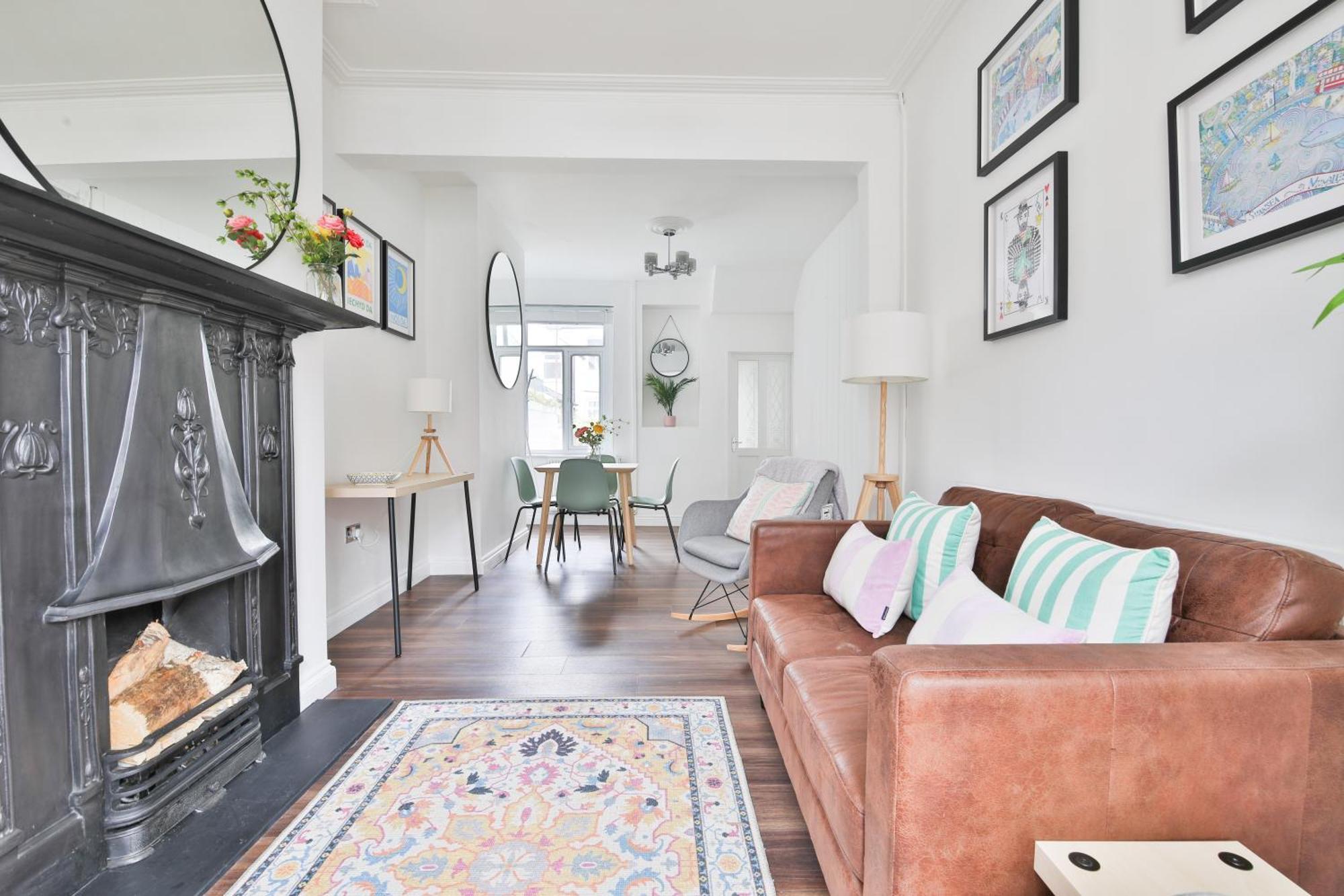Fresh Bay 2 Bedroom House- 3 Tv's Cardiff